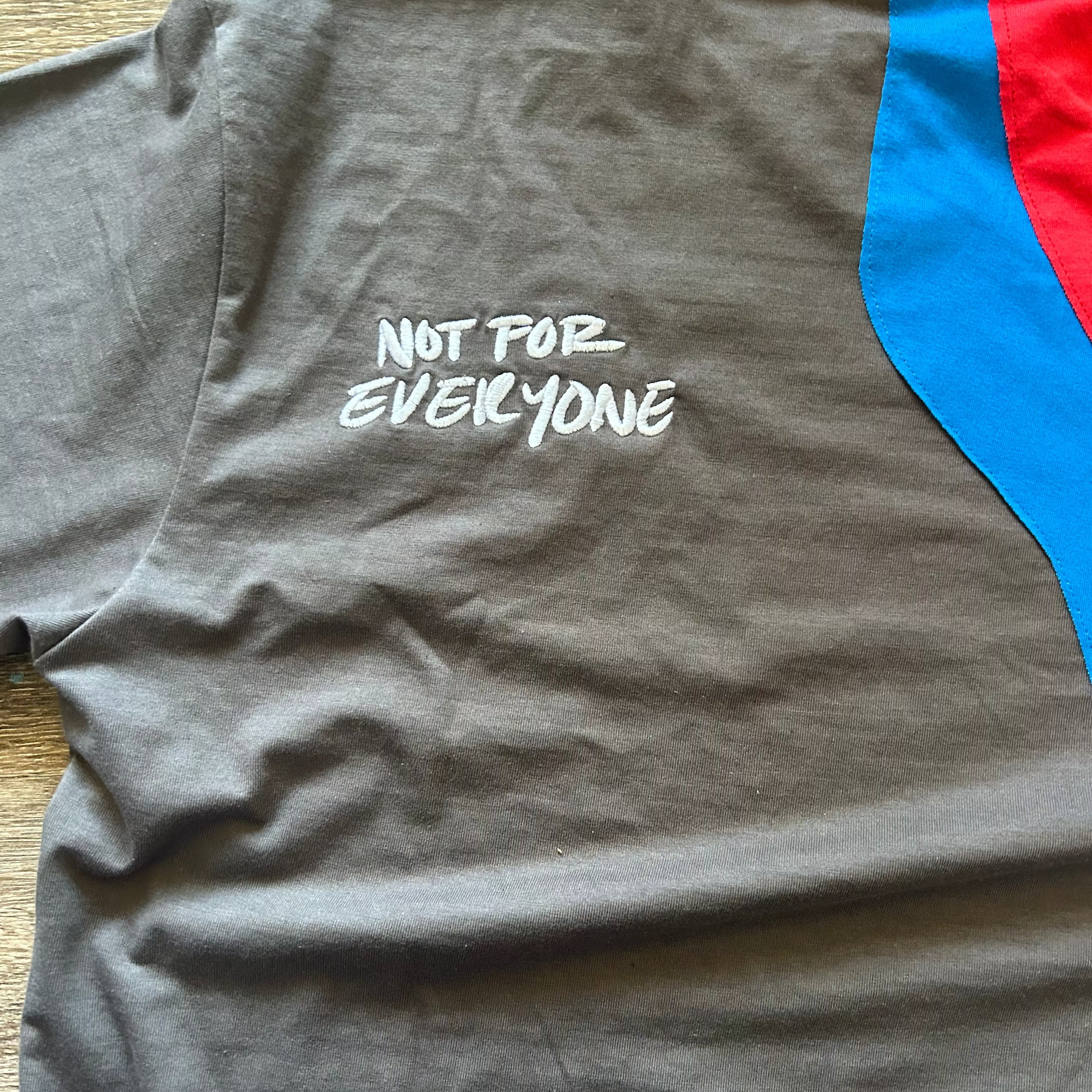 Grey short sleeve
